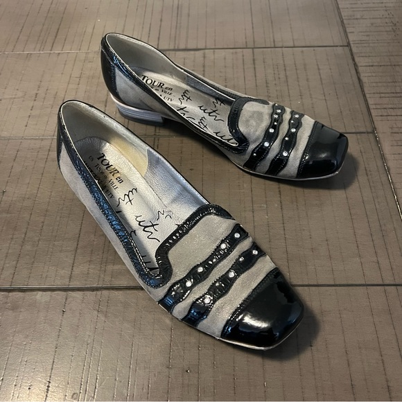 Un Tour en Ville made in Paris France Grey Black Leather Slip-on heel Flats EU40 - Picture 10 of 11